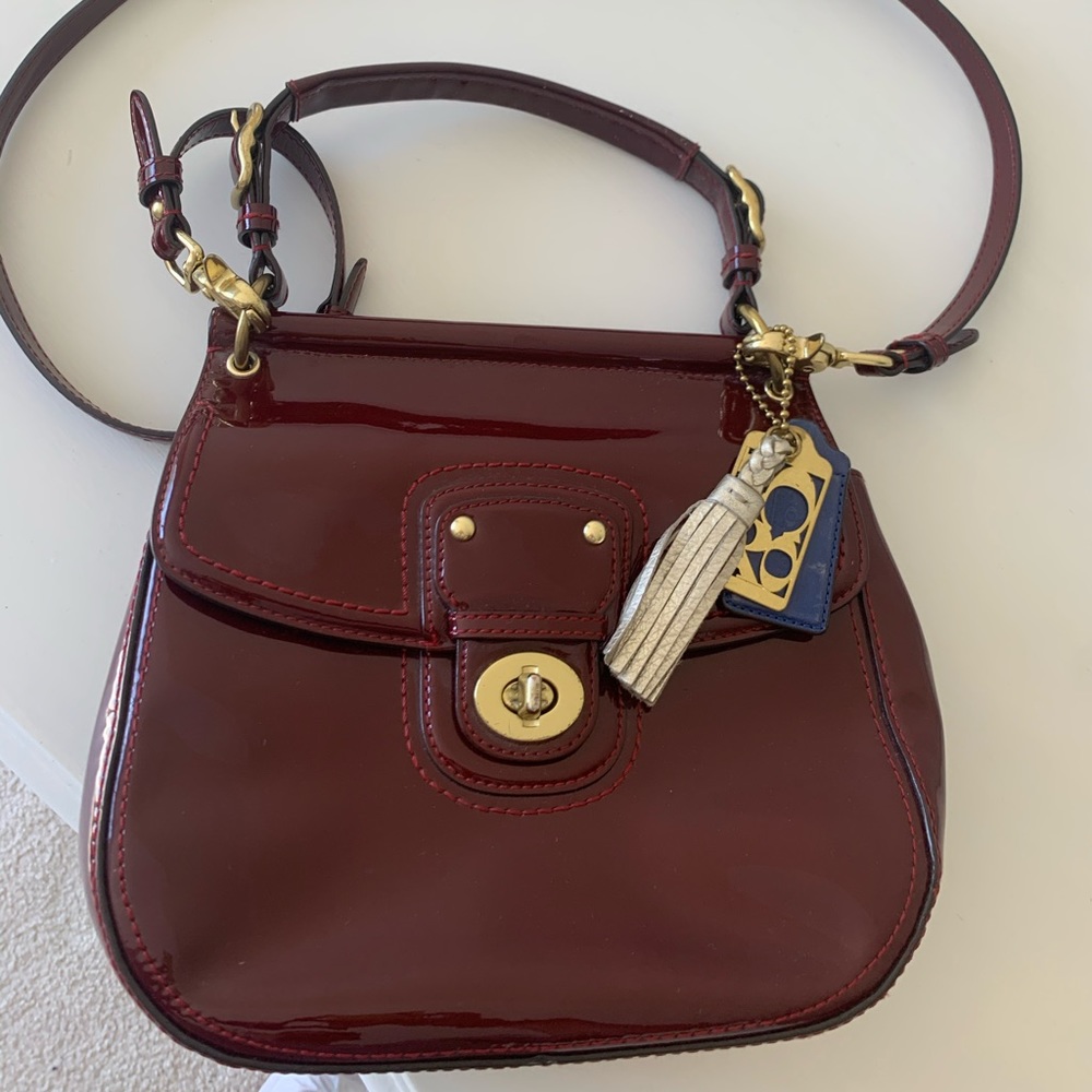 EUC Coach patent leather crossbody